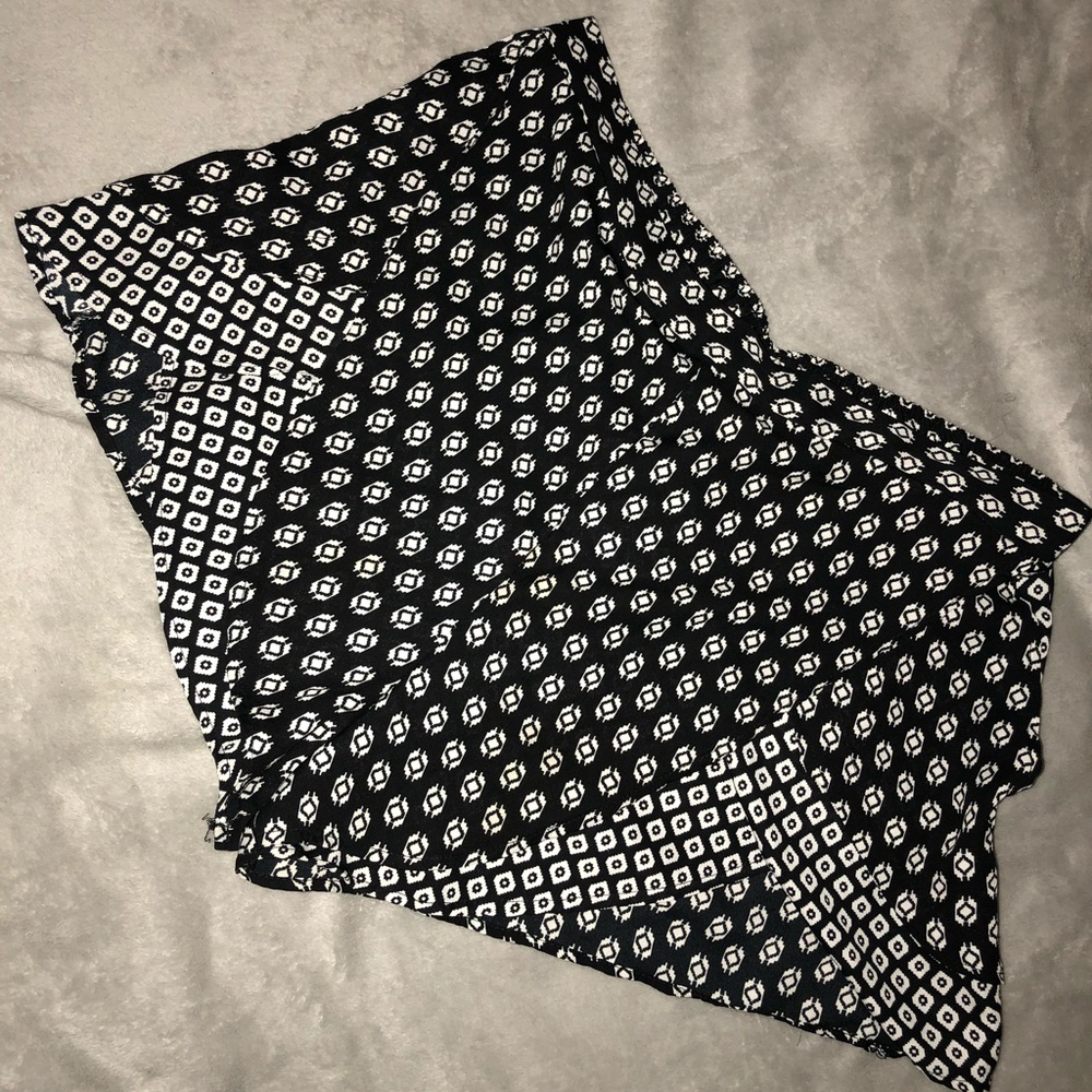 Moroccan Print Chiffon Layered Shorts